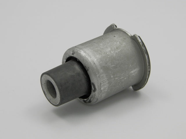 Arm Bushing Rubber-Metal OEM RGX000080