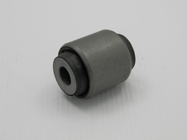 Querlenkergummi OEM MB864711