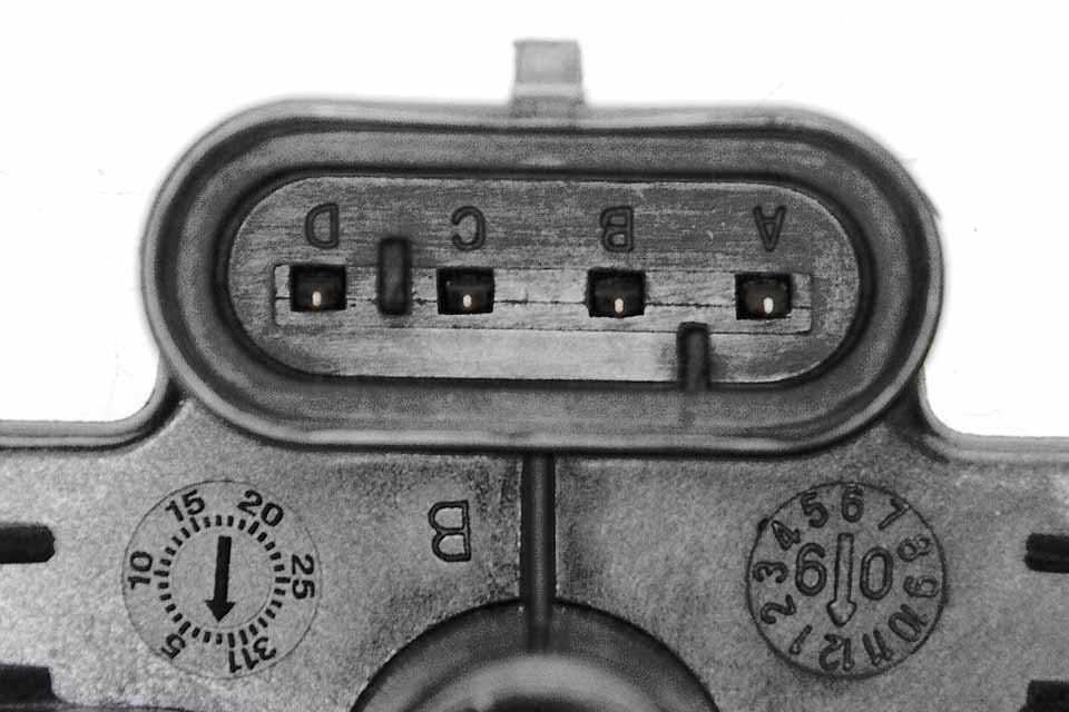 Bobine d'allumage NTY: ECZ-RE-004A OEM 8200360911