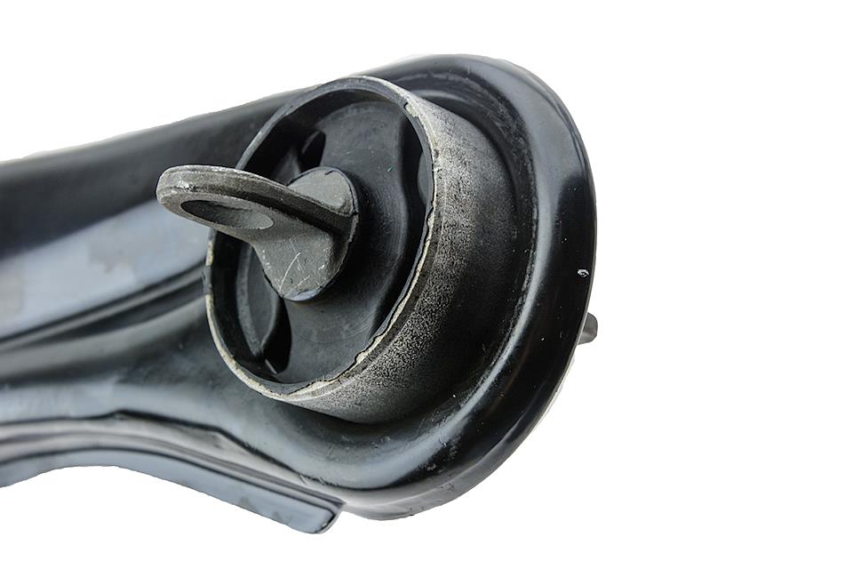 Draagarm achteras OEM 05272715AD