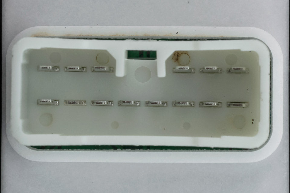 Switch / Window Regulator OEM 93570-1J102