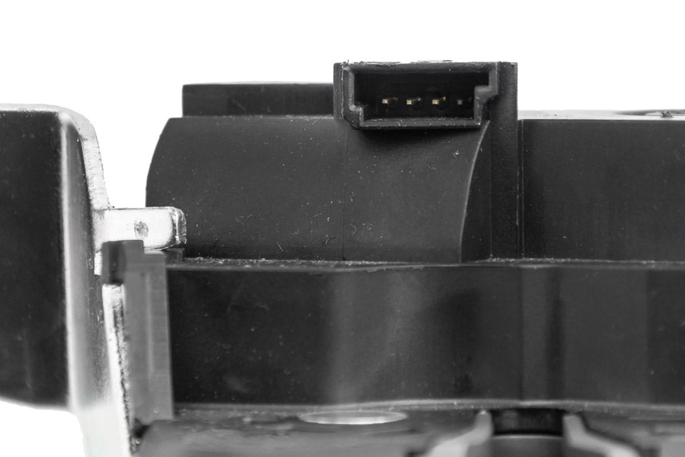 Serrure de hayon NTY : EZC-ME-174 OEM 2047400535