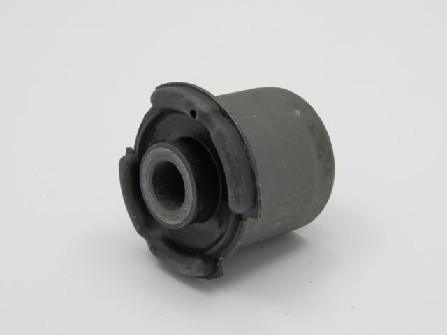 Arm Bushing Rubber-Metal OEM RBX500443