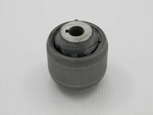Draagarmrubber OEM 7H0407182A