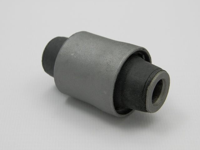 Arm Bushing Rubber-Metal OEM MB864741