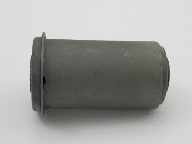 Arm Bushing Rubber-Metal OEM MB633870