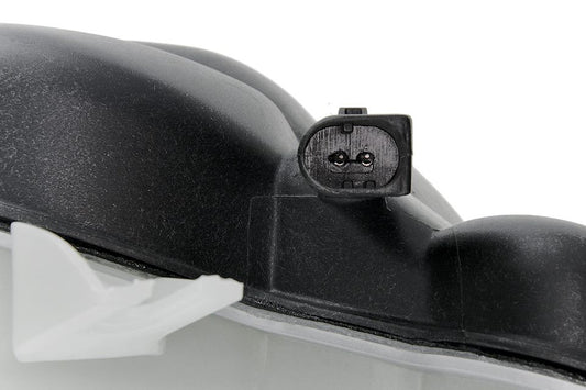 Vase d'expansion, liquide de refroidissement OEM 2215000349