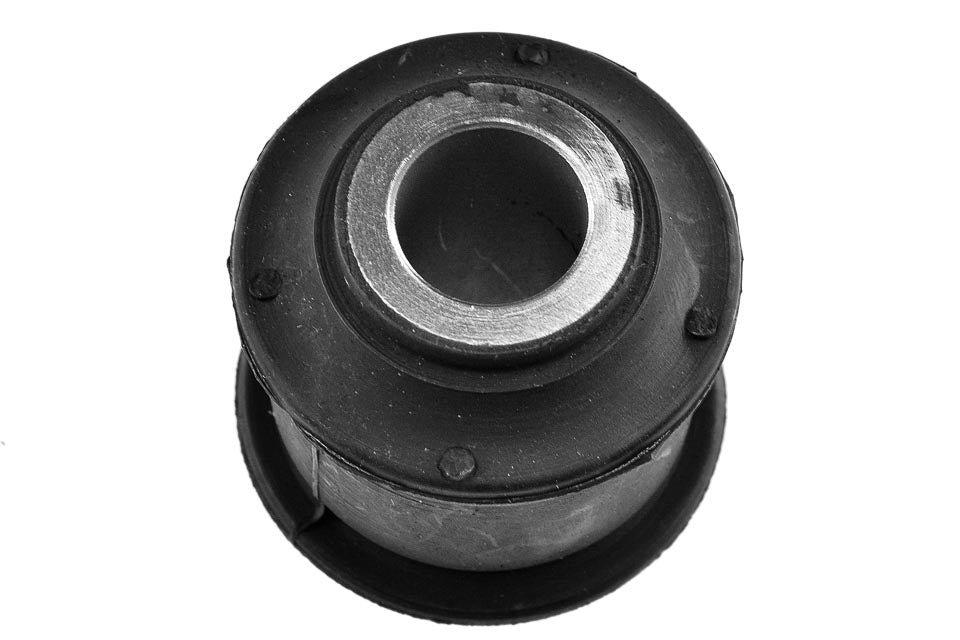 Querlenkergummi OEM MR151760